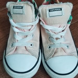 Converse Kids Size 9 Pink Watermelon